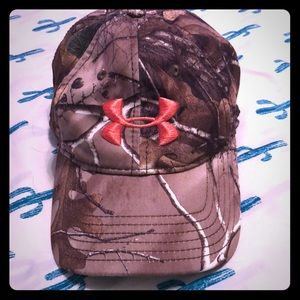 under armour camo hat